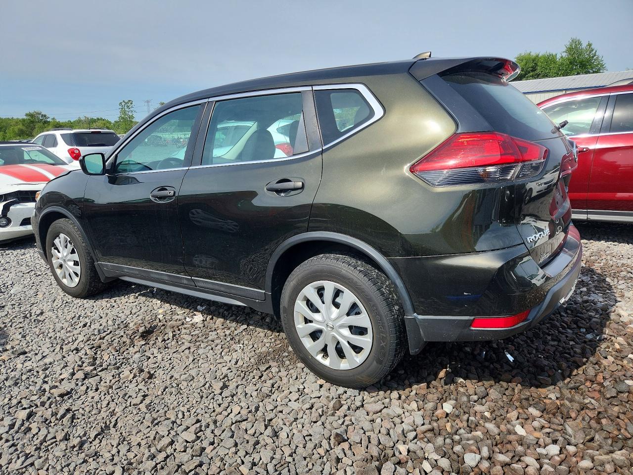 2017 NISSAN ROGUE S photo 4
