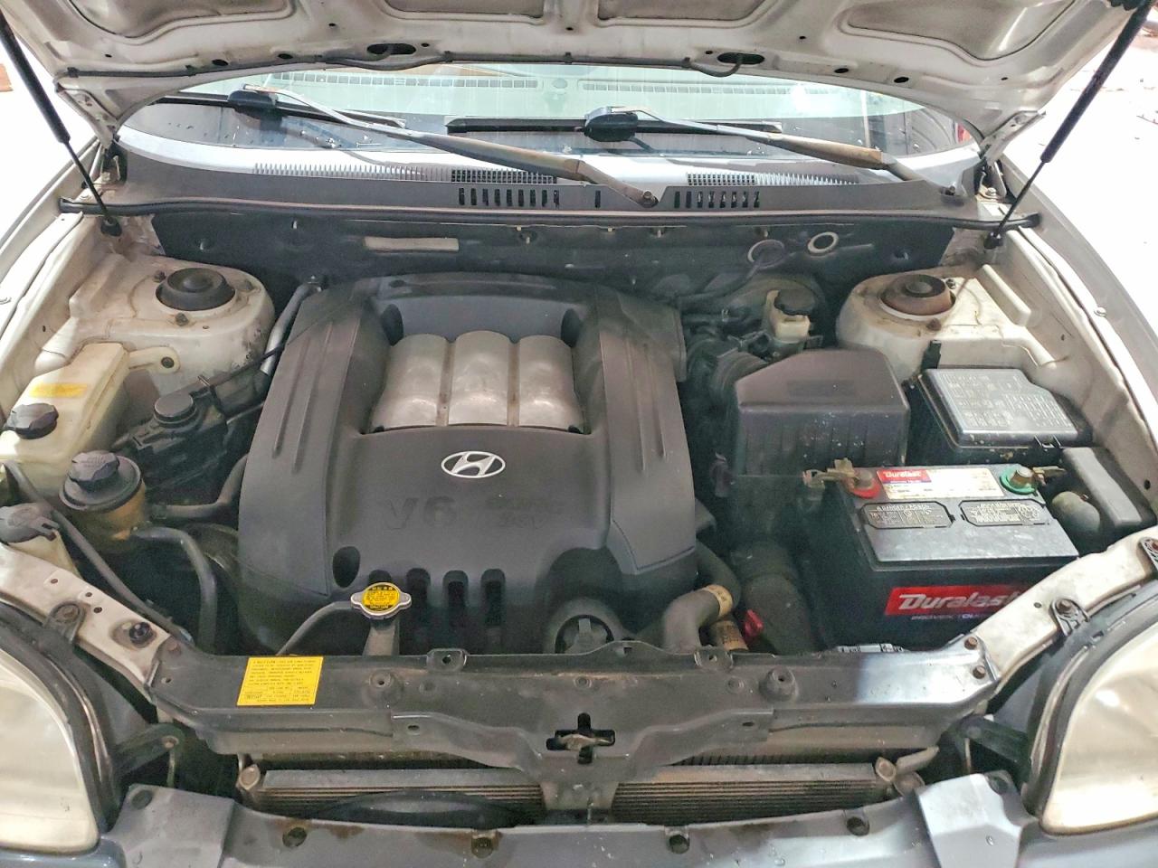2004 HYUNDAI SANTA FE GLS photo 34