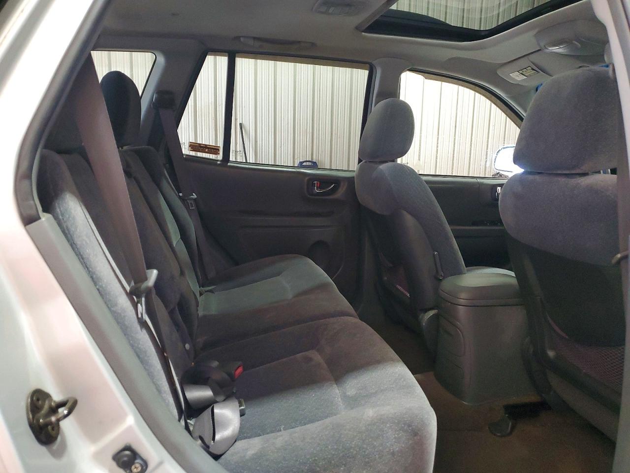 2004 HYUNDAI SANTA FE GLS photo 31