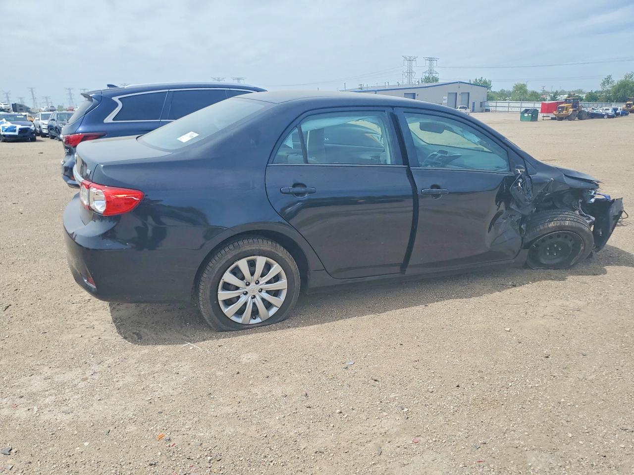 2012 TOYOTA COROLLA LE photo 5