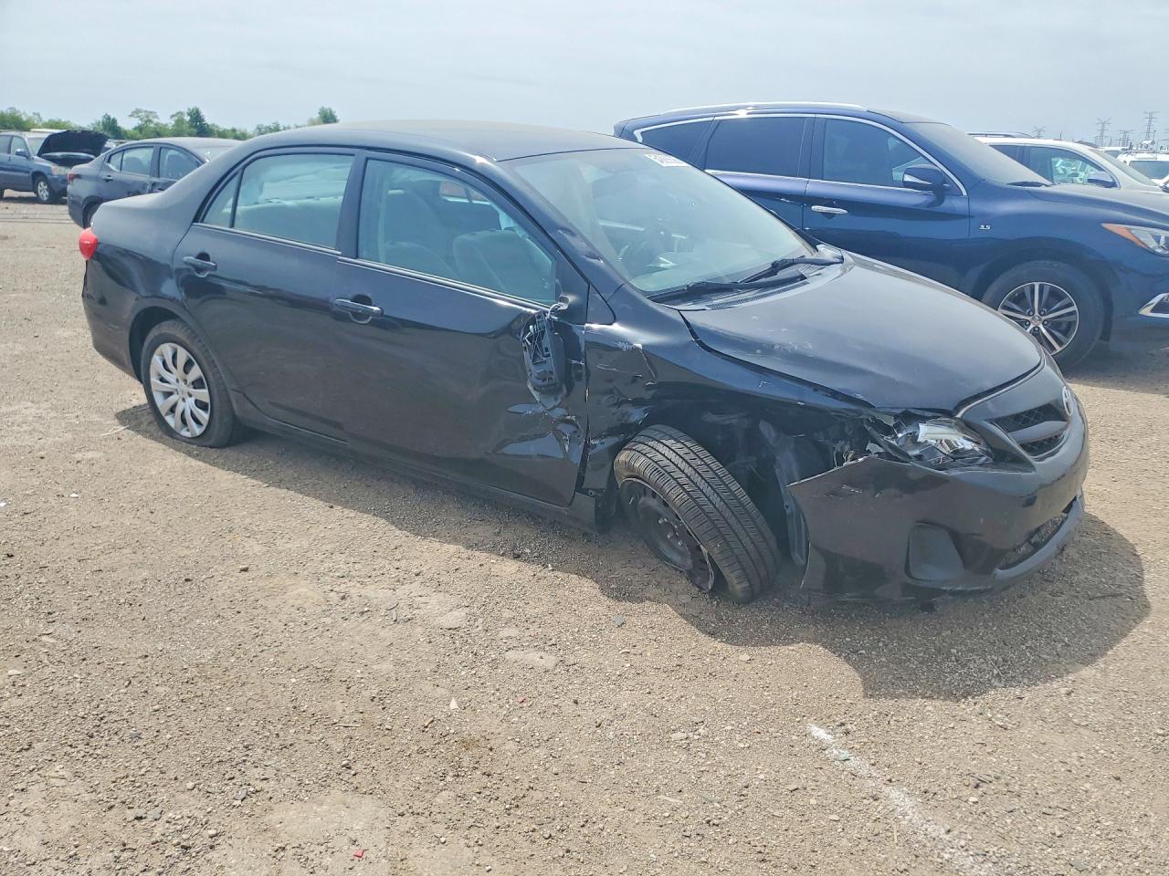 2012 TOYOTA COROLLA LE photo 7