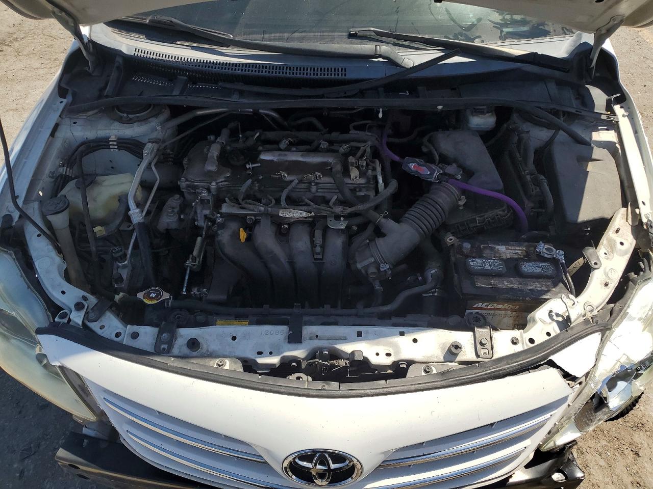 2013 TOYOTA COROLLA LE photo 21