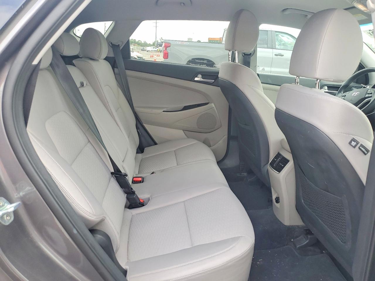 2021 HYUNDAI TUCSON SEL photo 11
