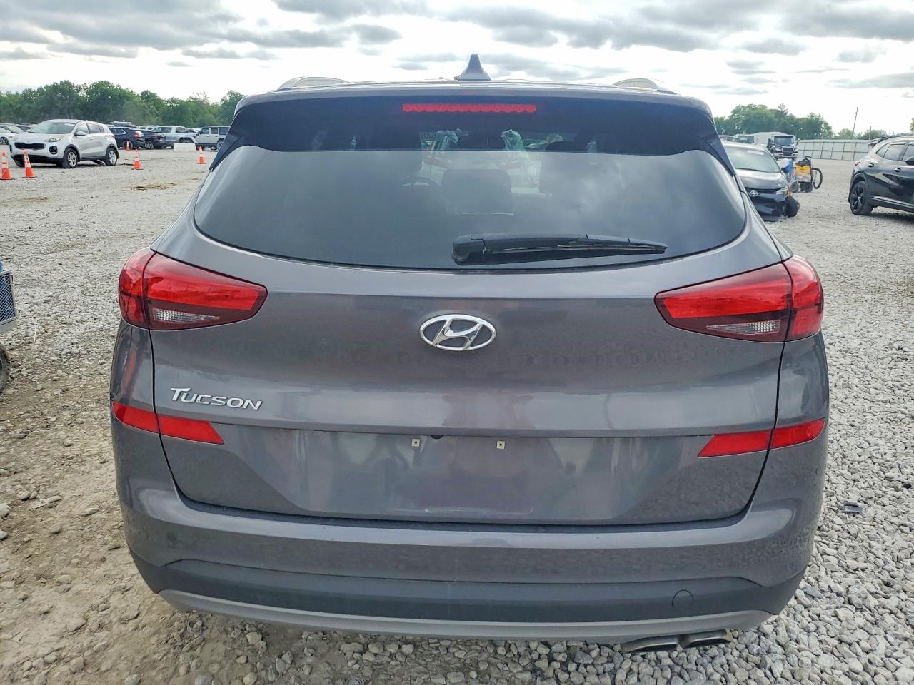 2021 HYUNDAI TUCSON SEL photo 6