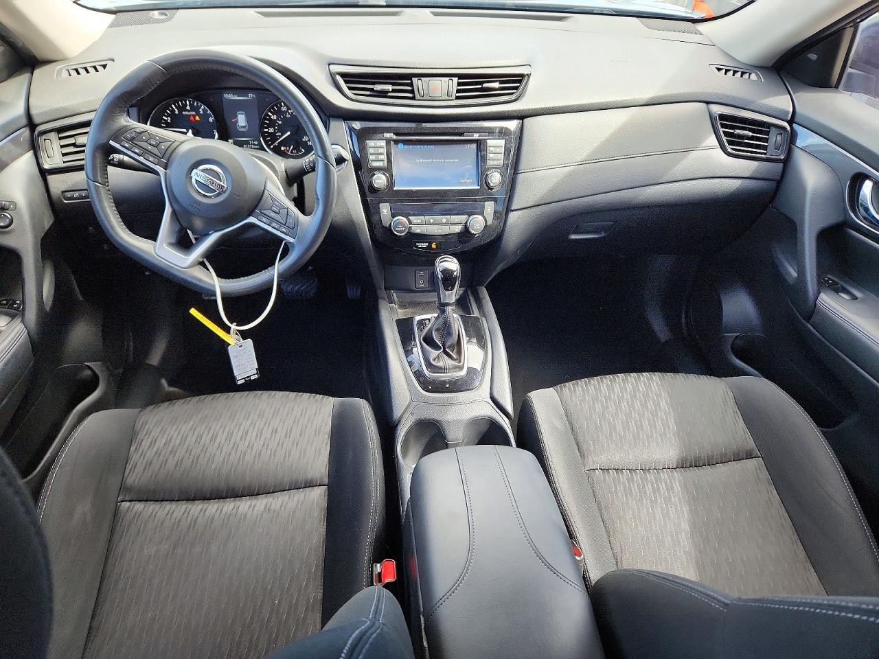 2017 NISSAN ROGUE SV photo 15