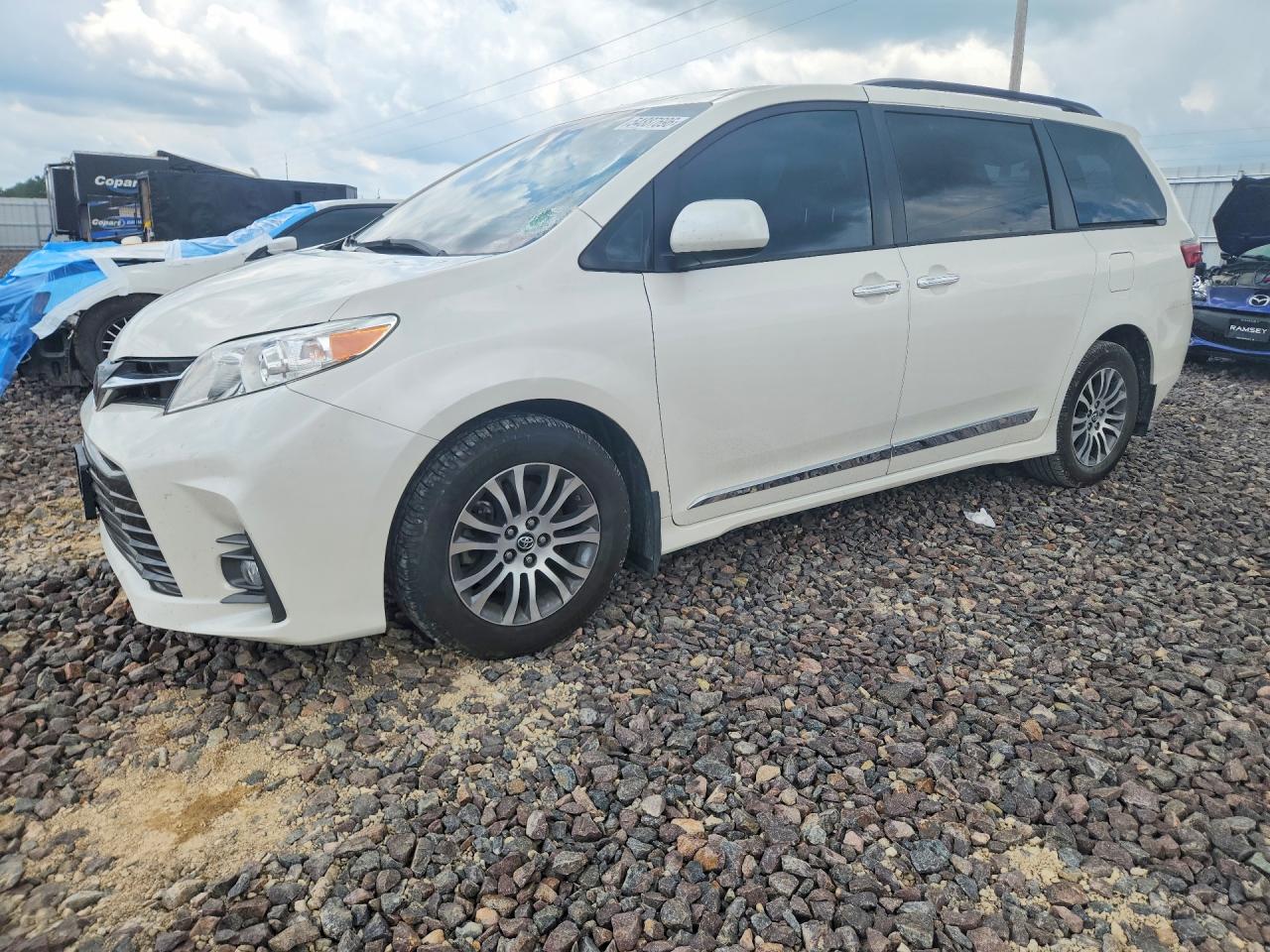 2020 TOYOTA SIENNA
