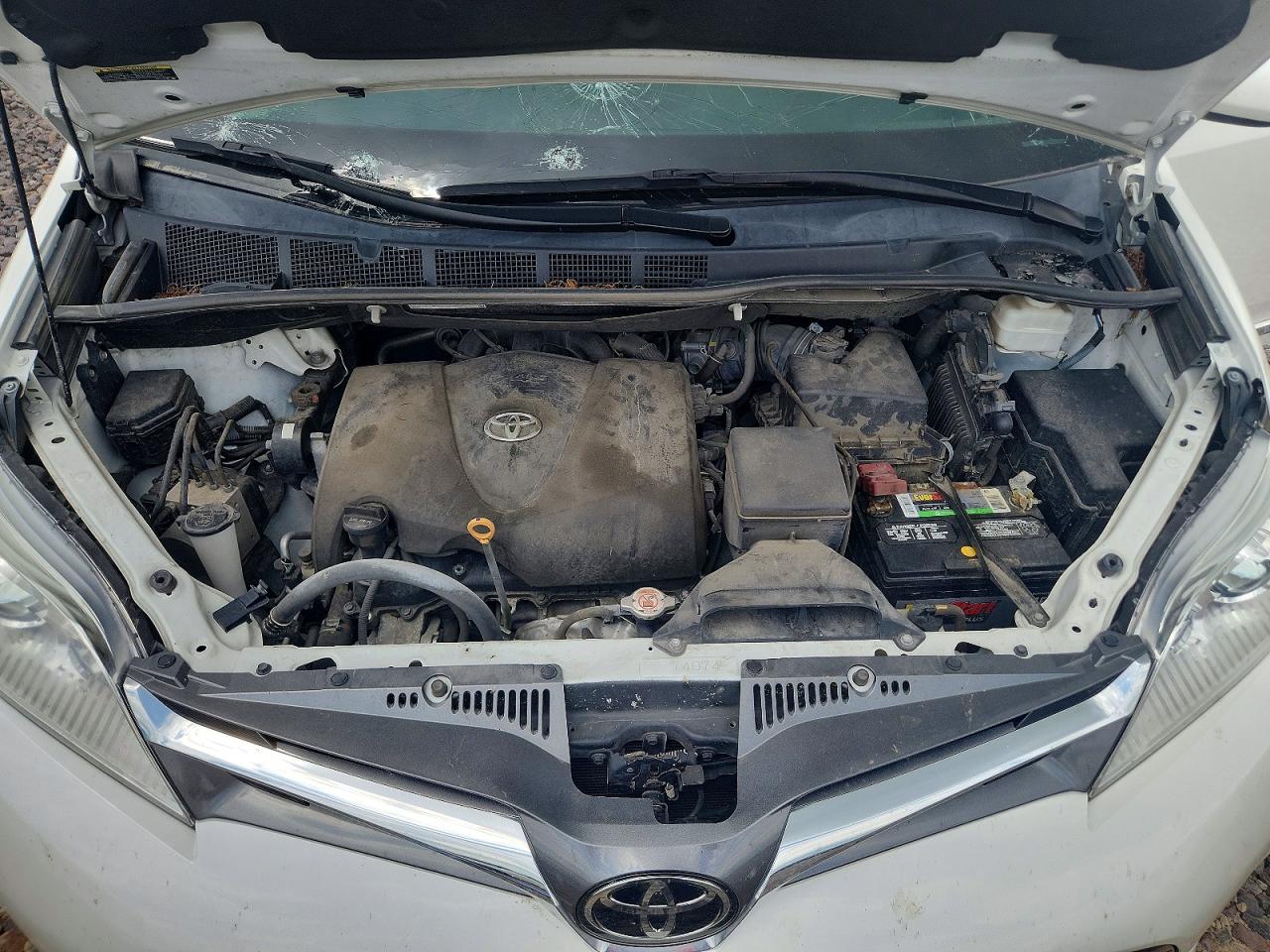 2020 TOYOTA SIENNA XLE 8-PASSENGER photo 34
