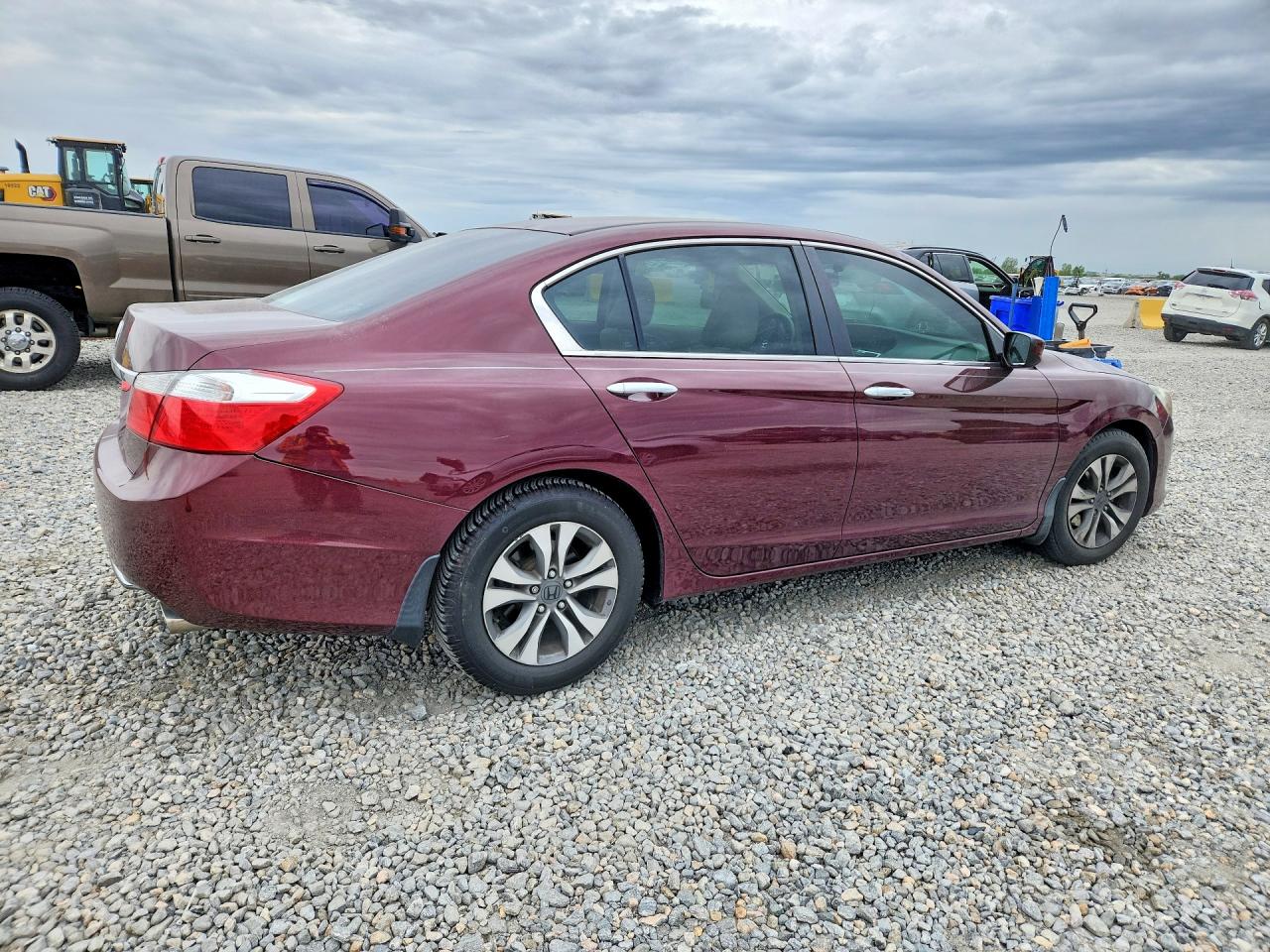 2013 HONDA ACCORD LX photo 7