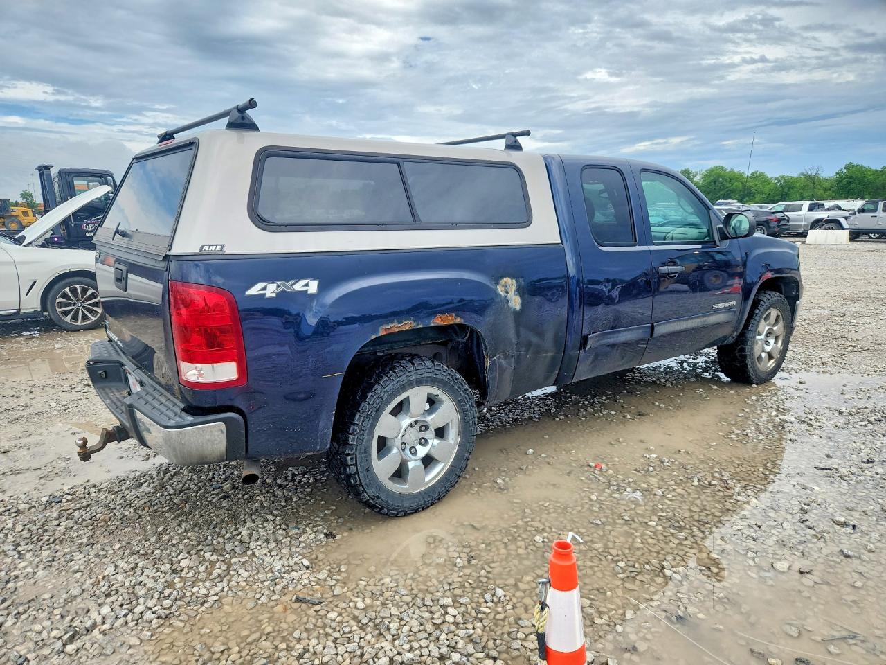 2011 GMC SIERRA K1500 SLE photo 5