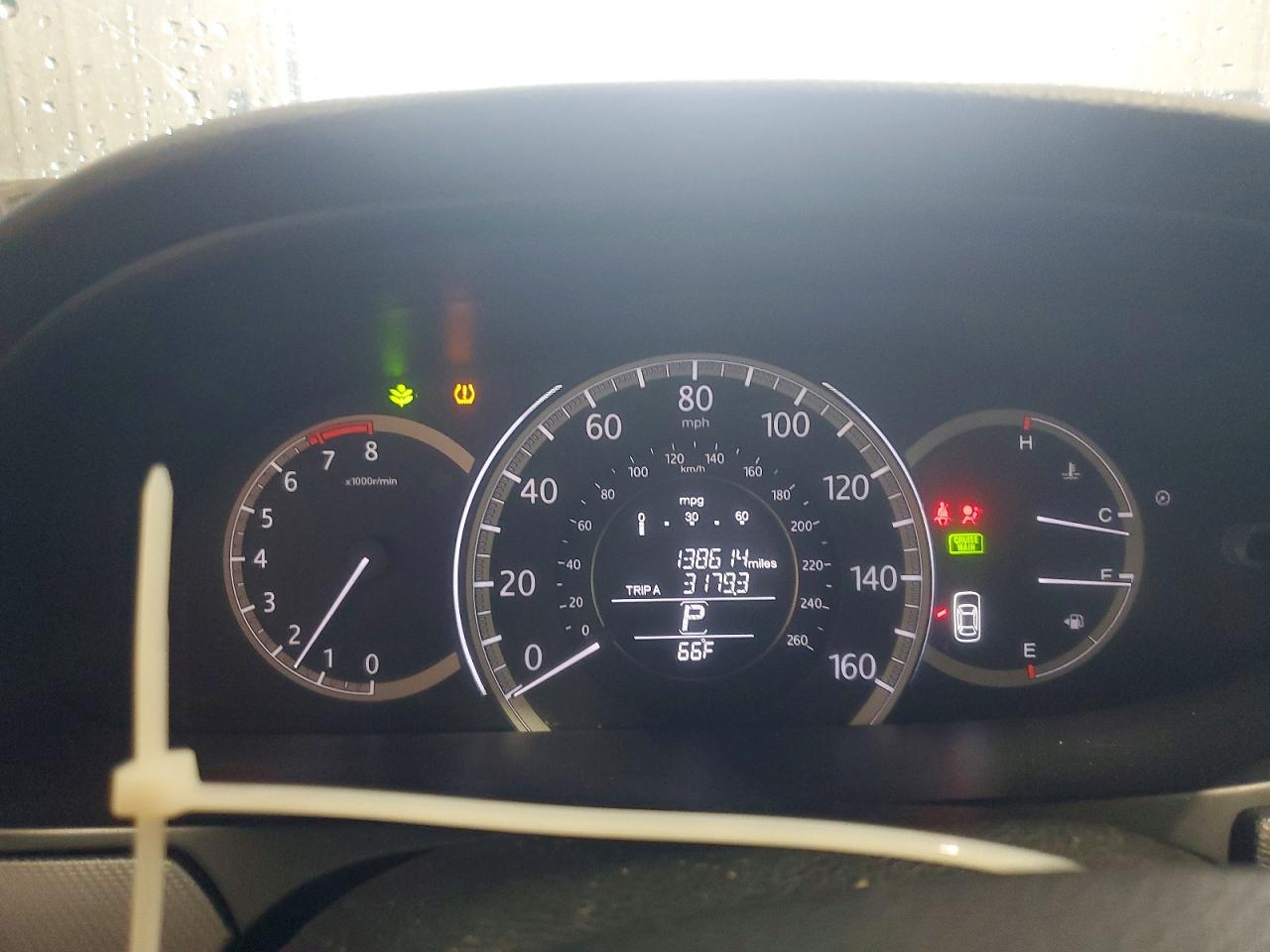 2013 HONDA ACCORD LX photo 17