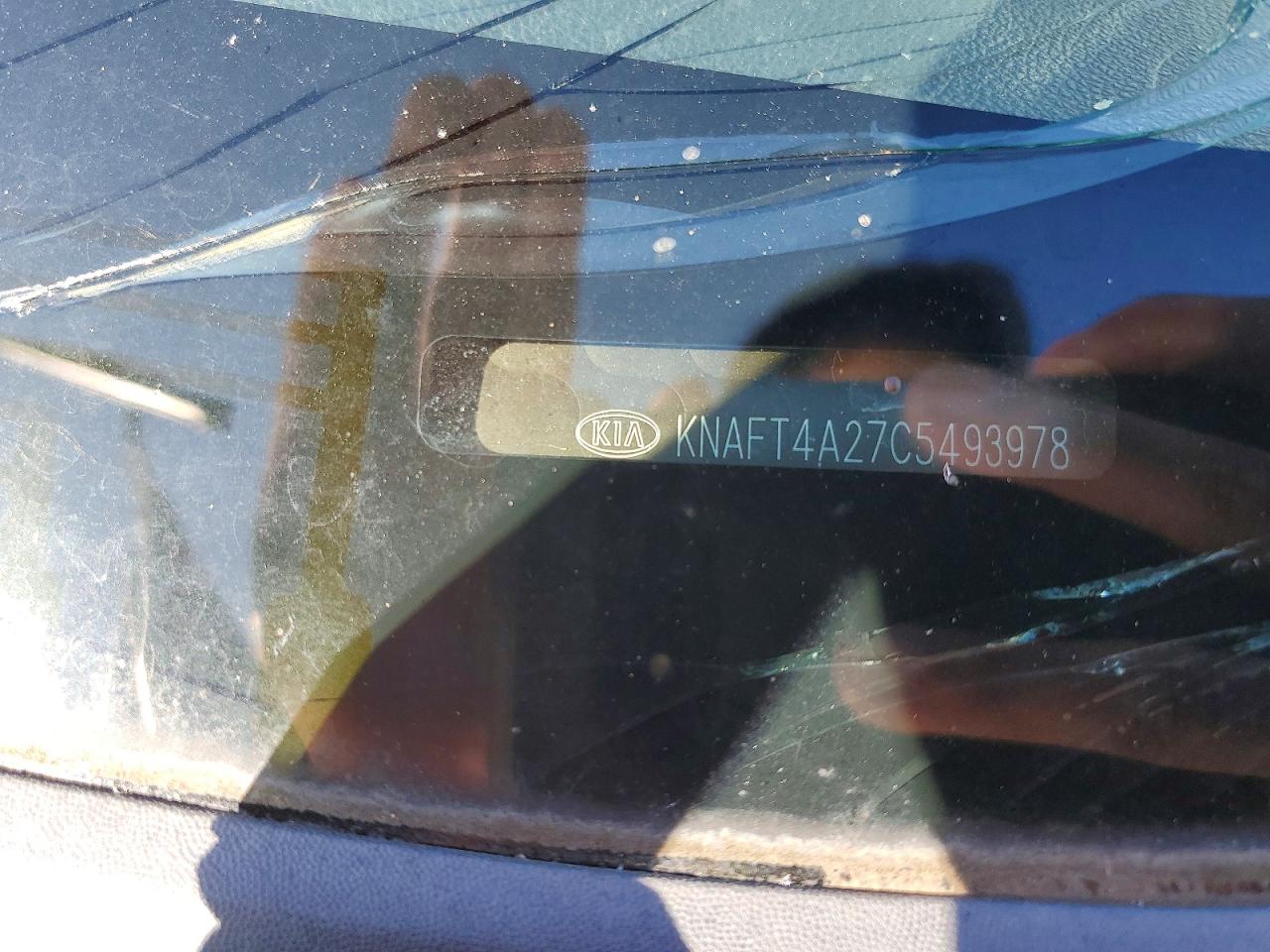 2012 KIA FORTE LX photo 23