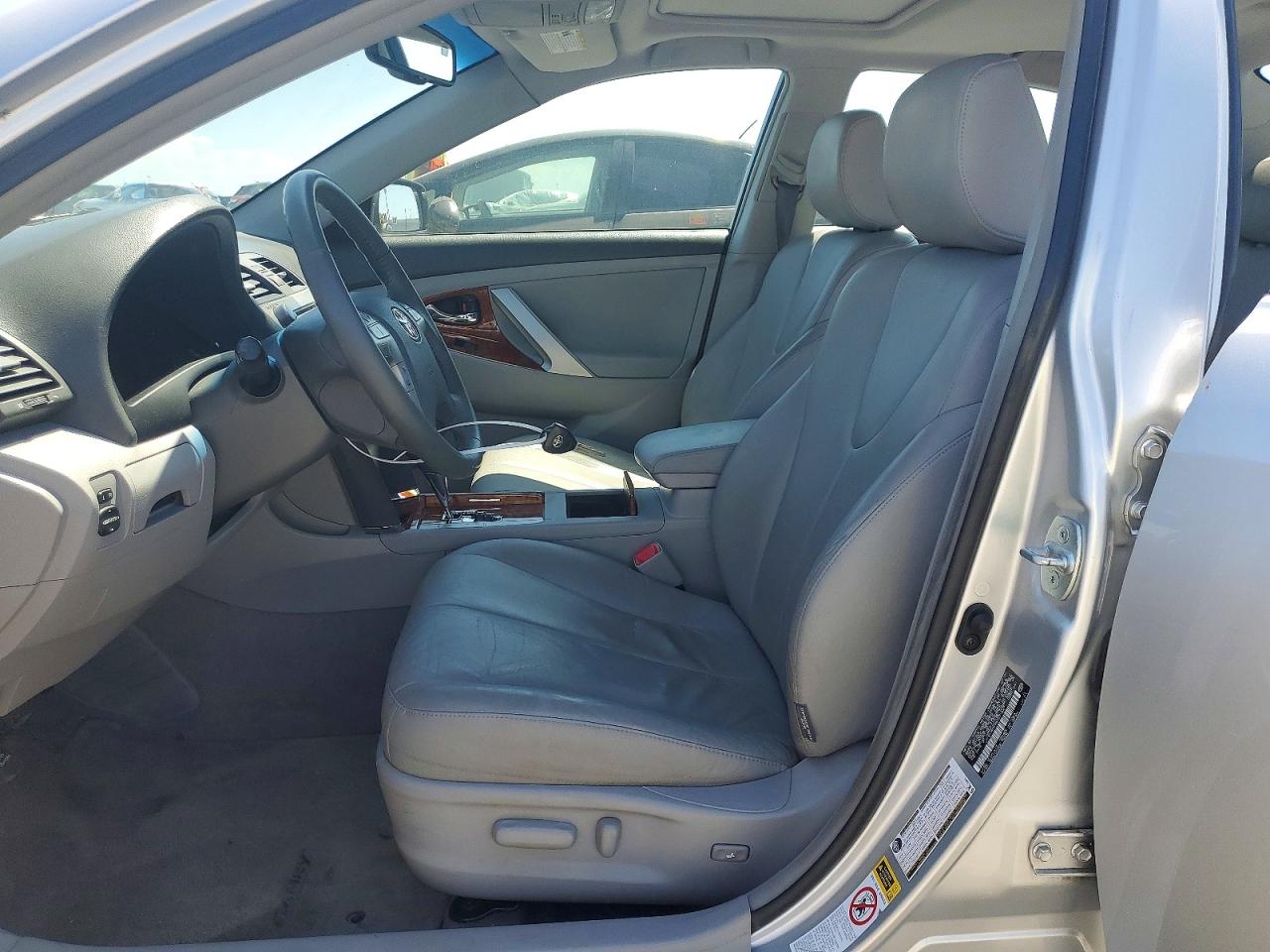 2008 TOYOTA CAMRY XLE V6 photo 13