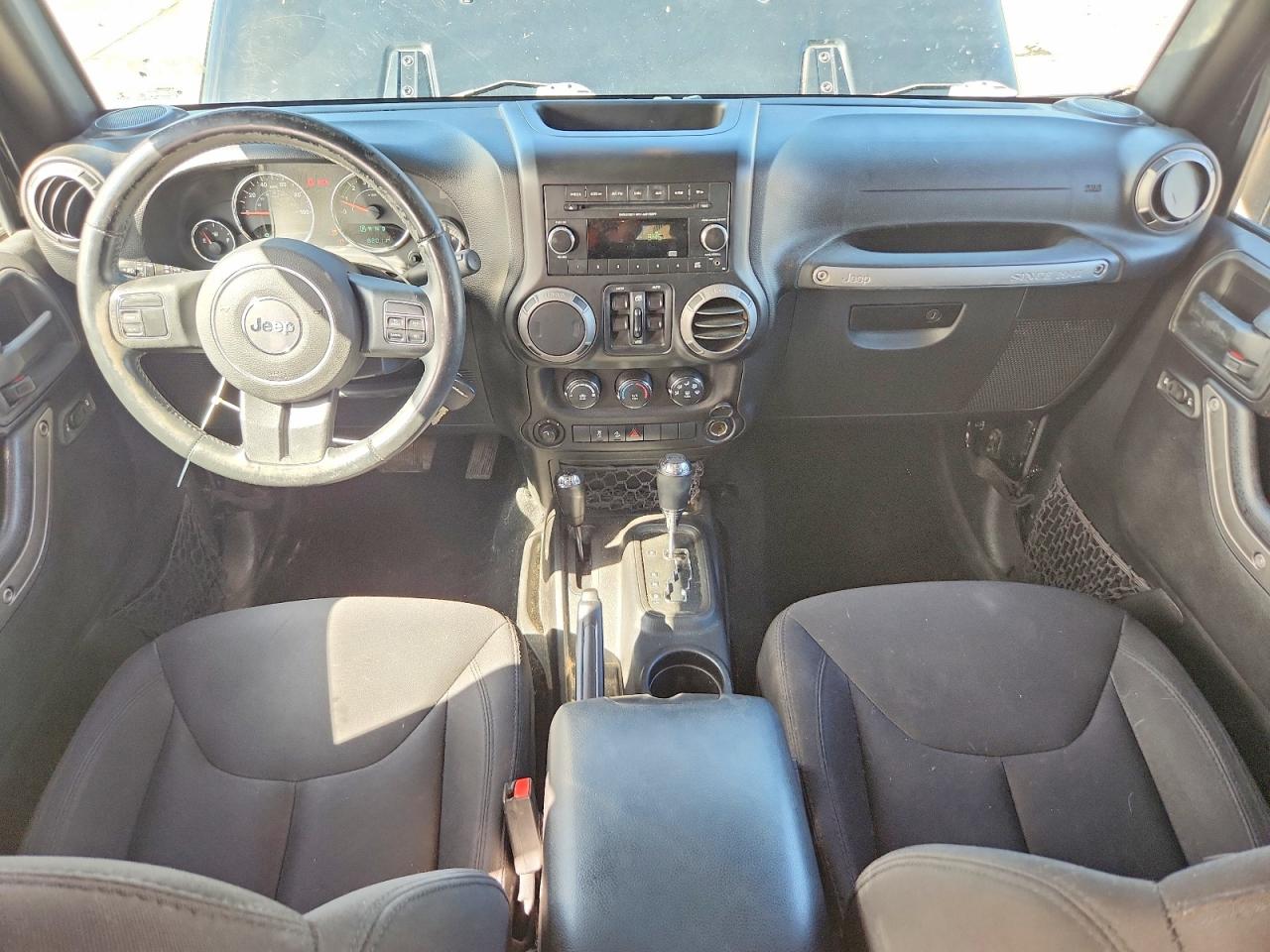 2015 JEEP WRANGLER UNLIMITED SPORT photo 15