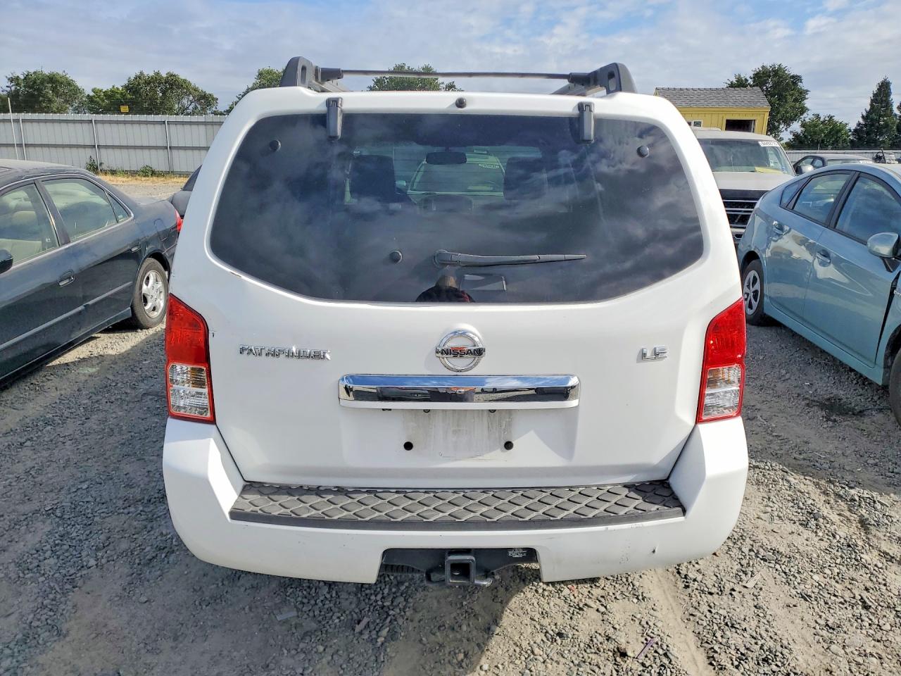 2010 NISSAN PATHFINDER S FE+ photo 11