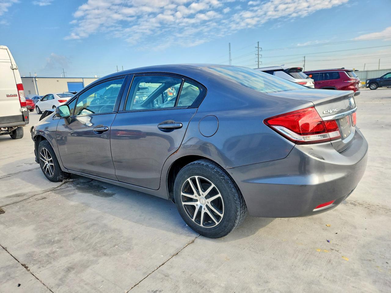 2013 HONDA CIVIC LX photo 4