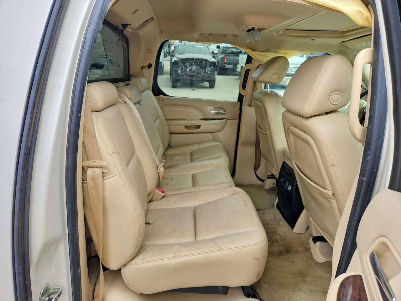 2007 CADILLAC ESCALADE EXT photo 10