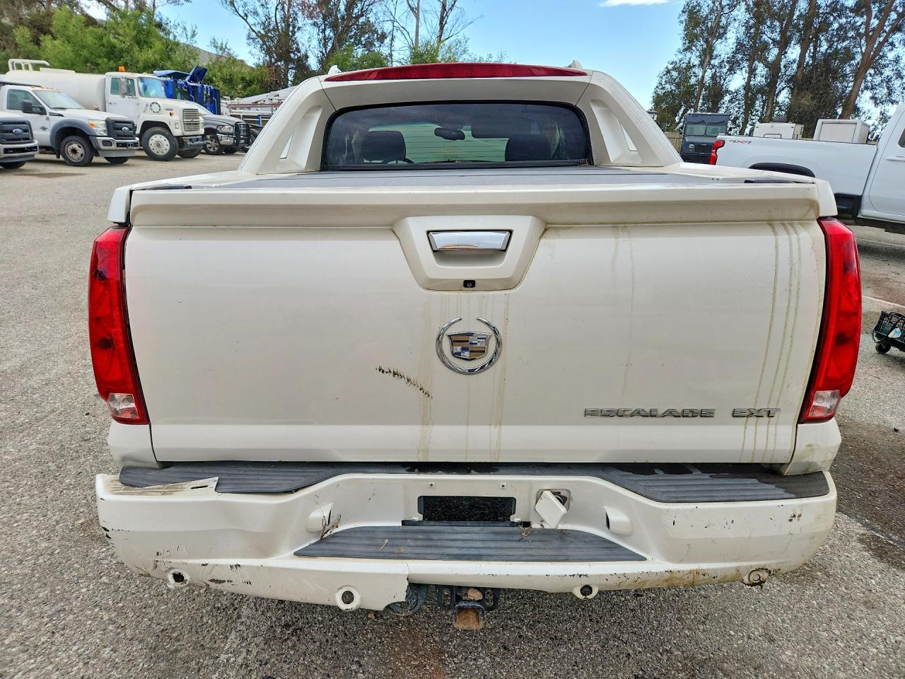 2007 CADILLAC ESCALADE EXT photo 6