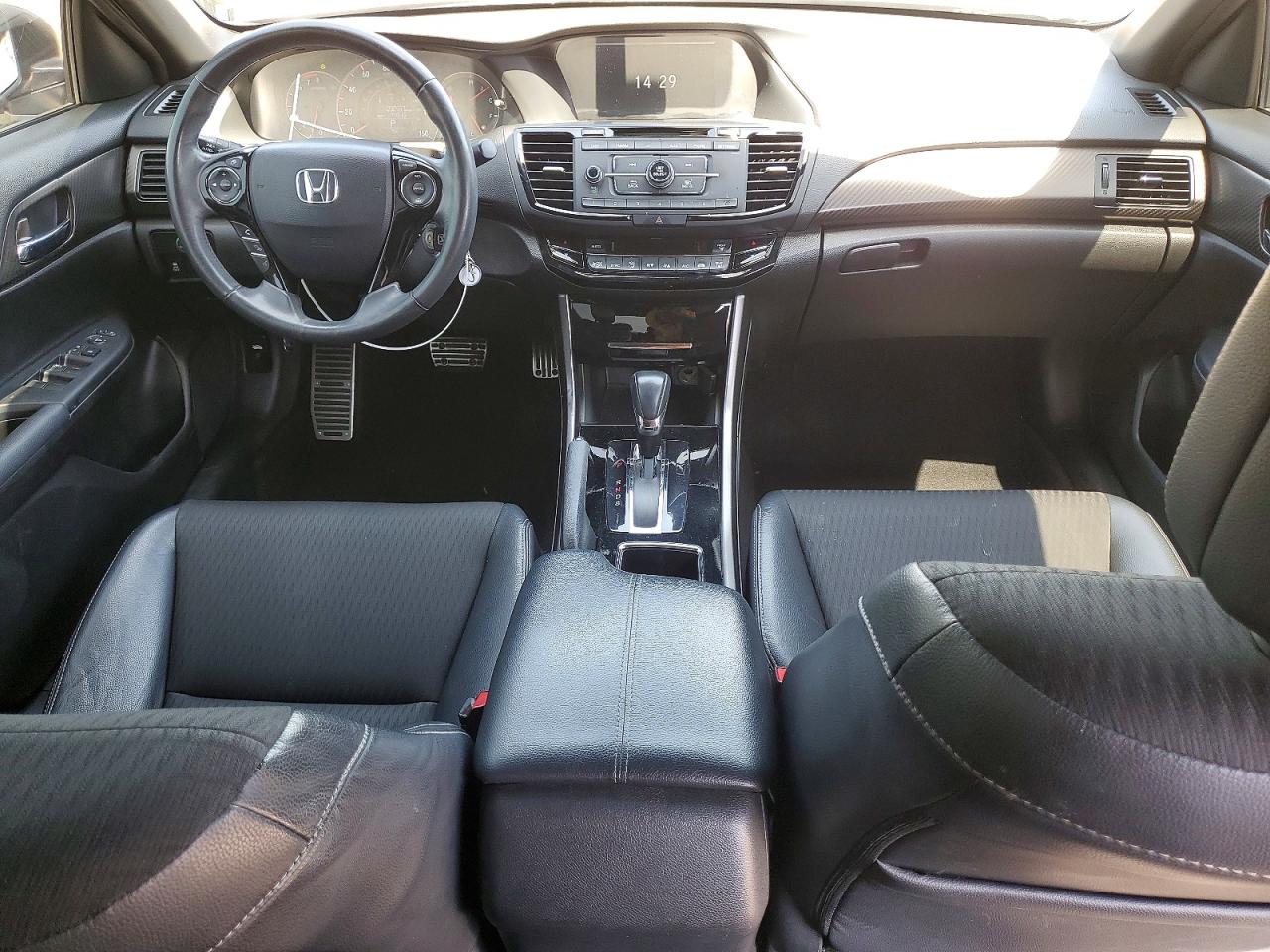 2016 HONDA ACCORD SPORT photo 8