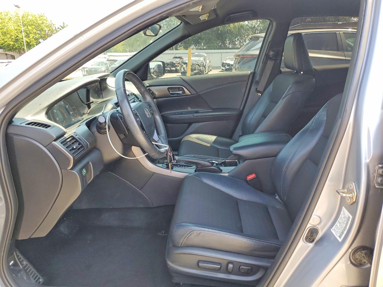 2016 HONDA ACCORD SPORT photo 7