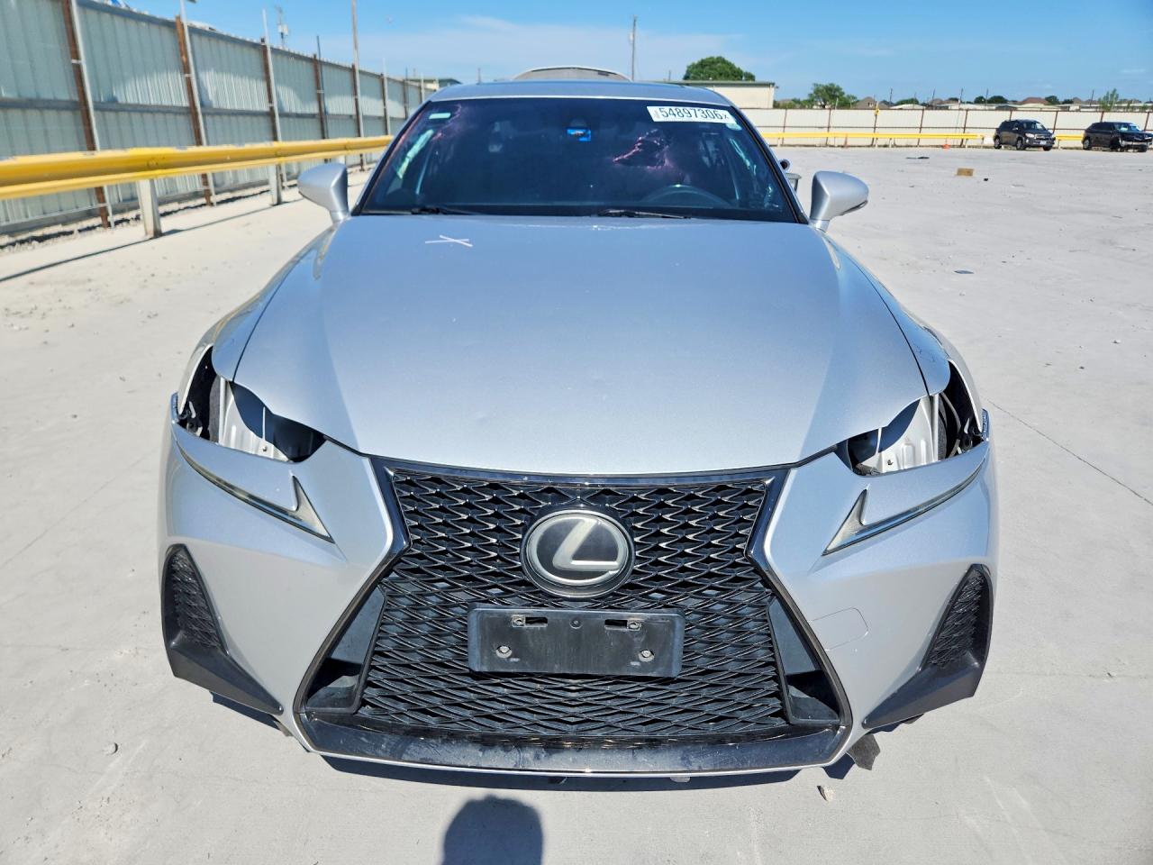 2017 LEXUS IS 200T photo 9