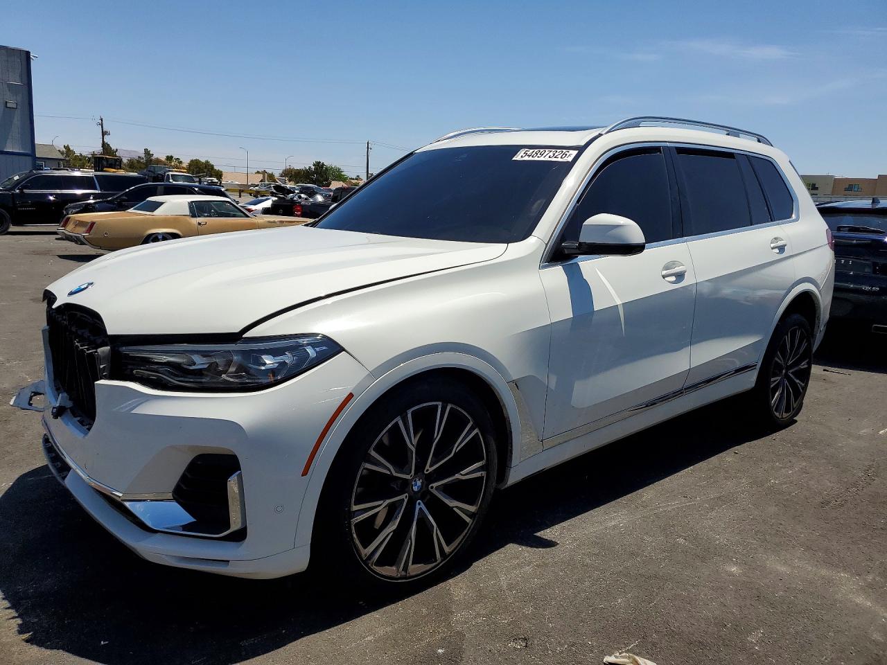 2022 BMW X7