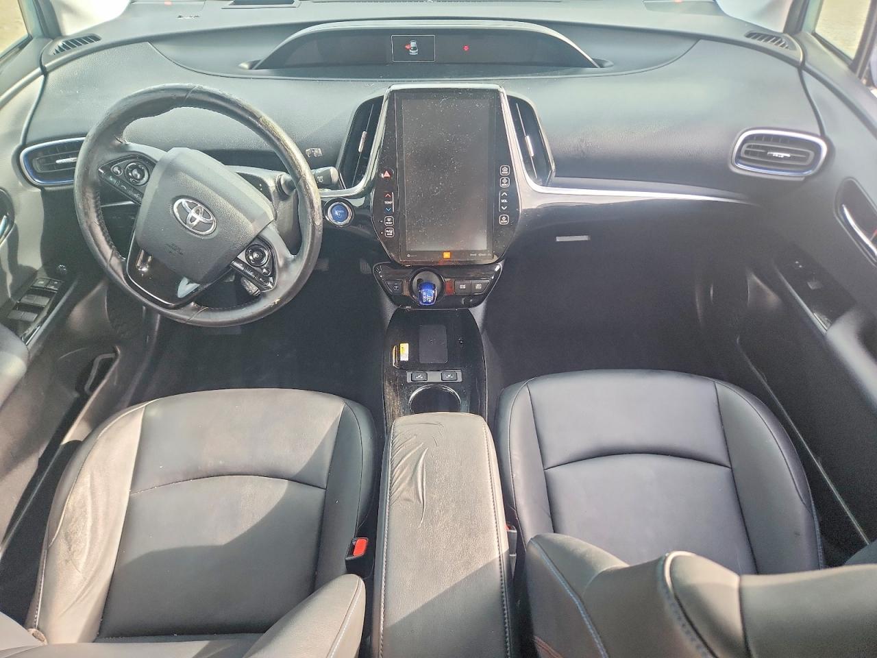 2019 TOYOTA PRIUS LIMITED photo 8
