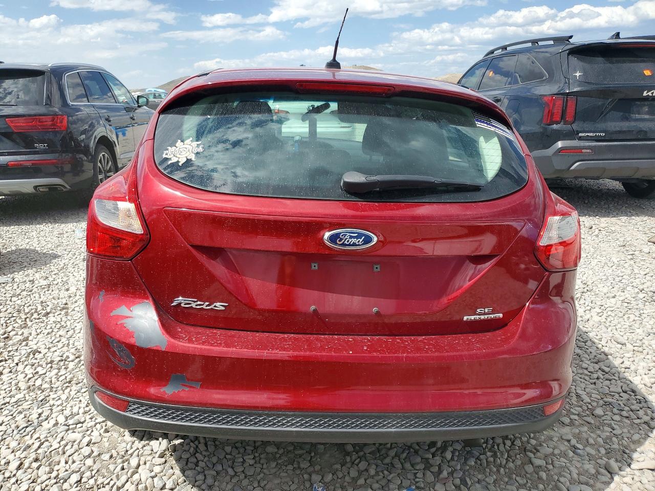2013 FORD FOCUS SE photo 11