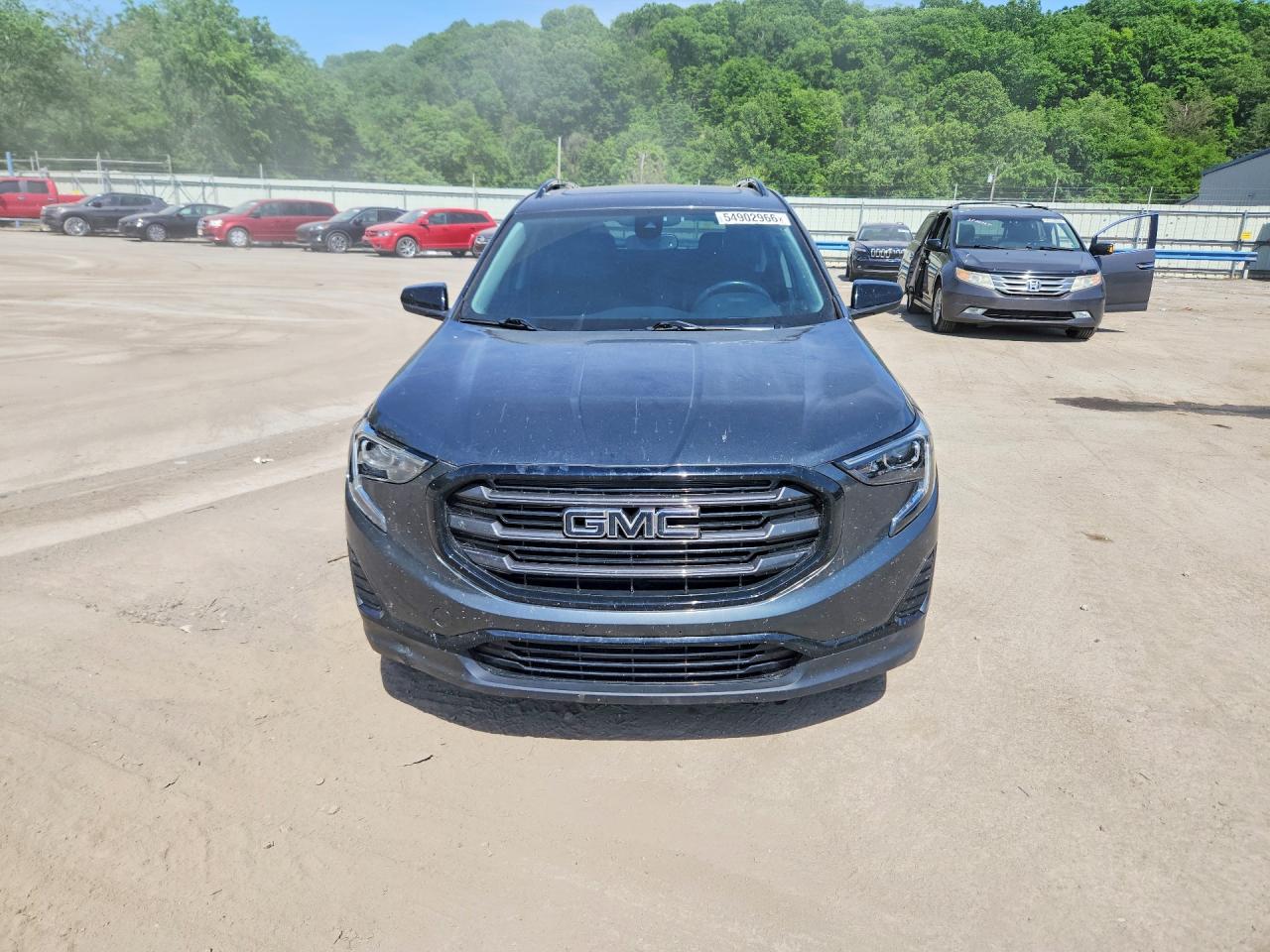 2020 GMC TERRAIN SLE photo 13