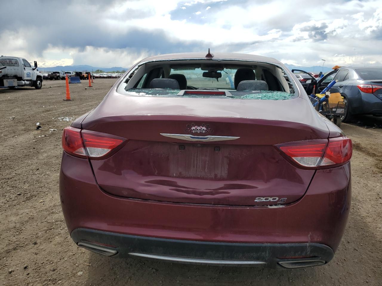 2015 CHRYSLER 200 C photo 6