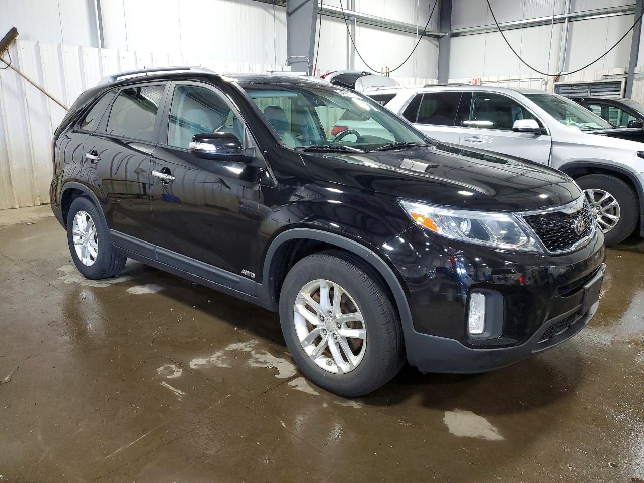 2014 KIA SORENTO LX photo 7