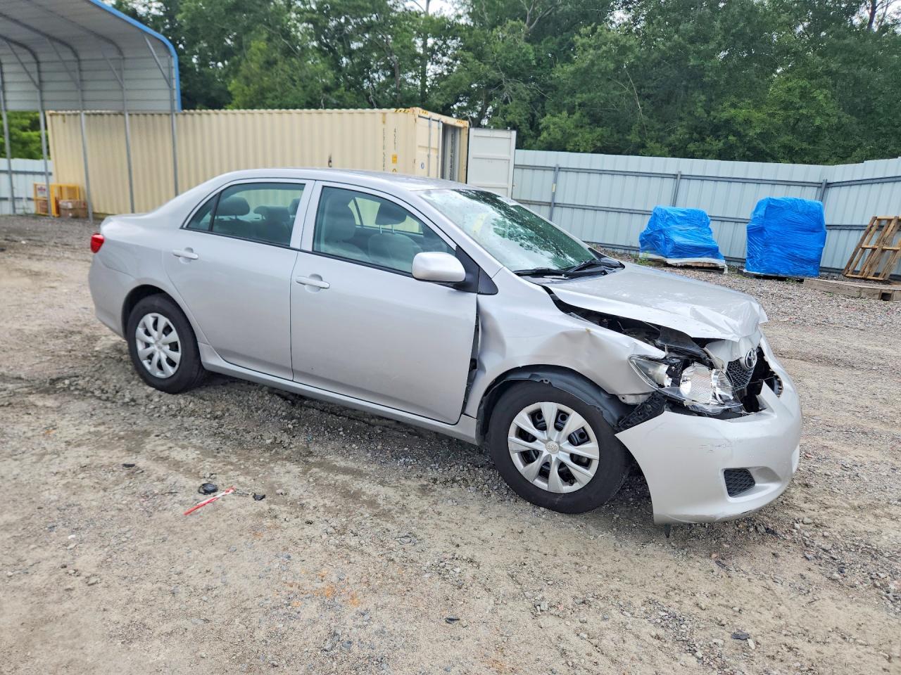 2010 TOYOTA COROLLA LE photo 4