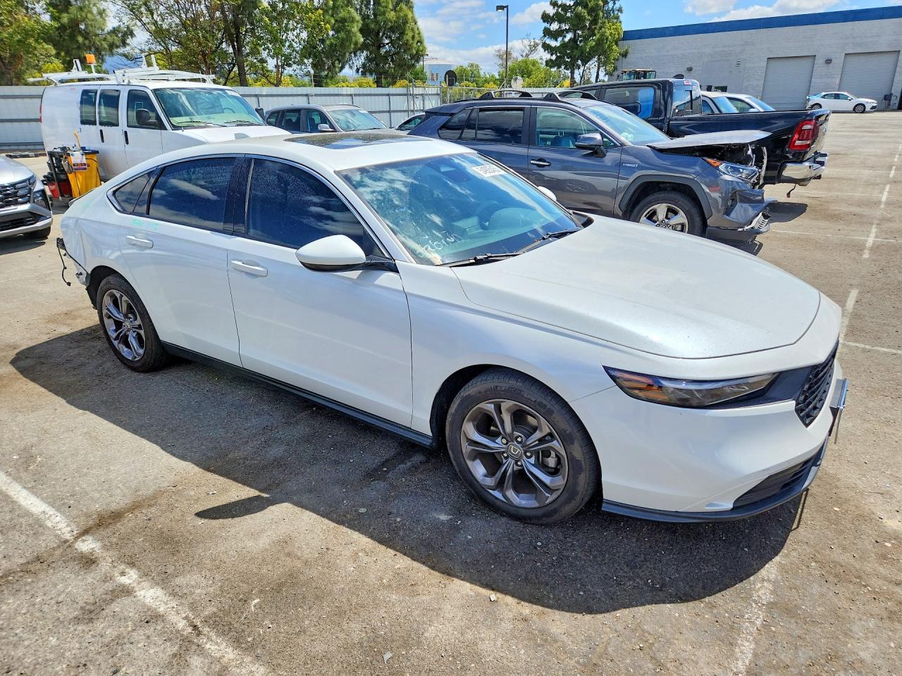 2024 HONDA ACCORD EX photo 10