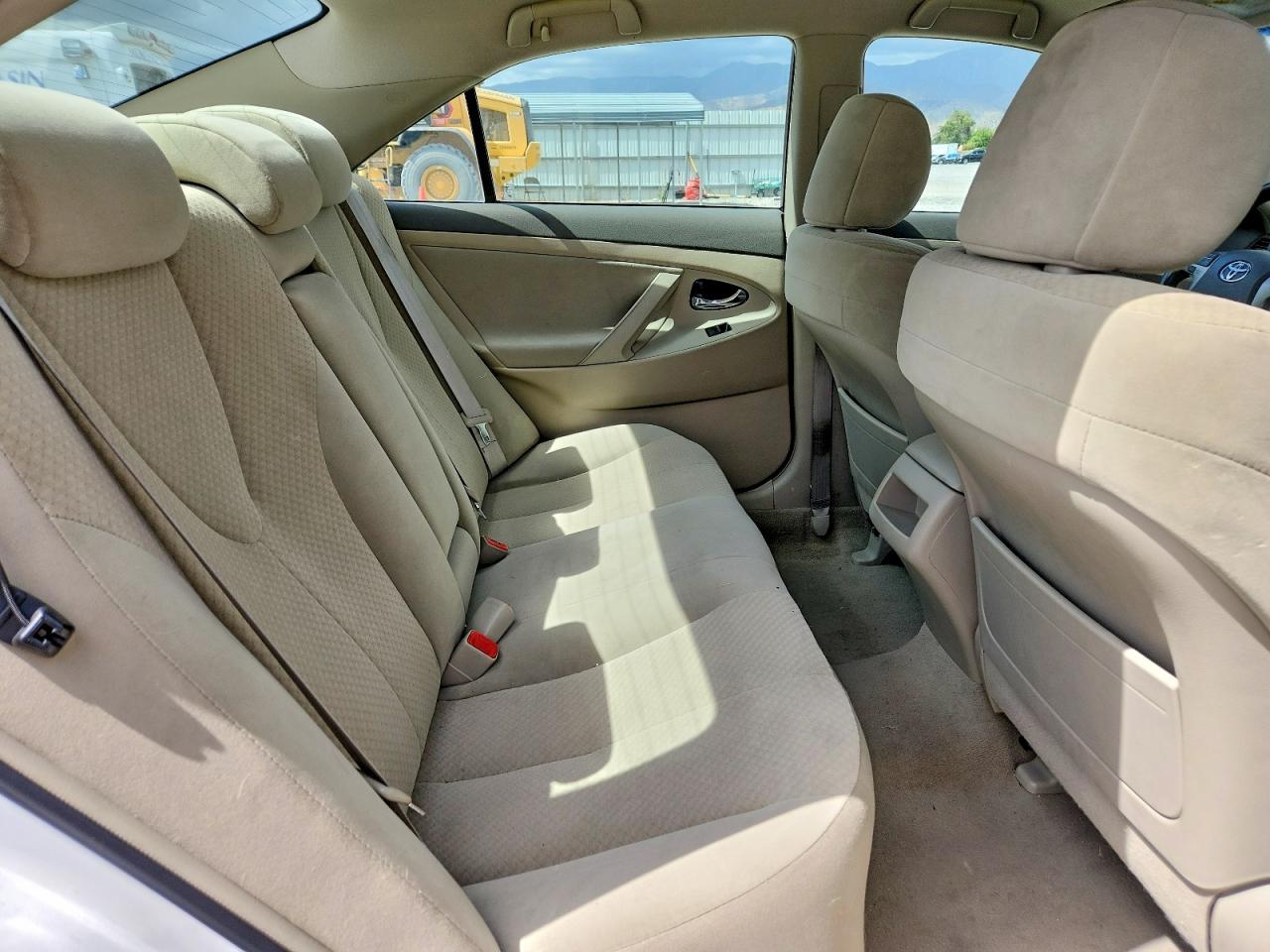 2007 TOYOTA CAMRY LE photo 28