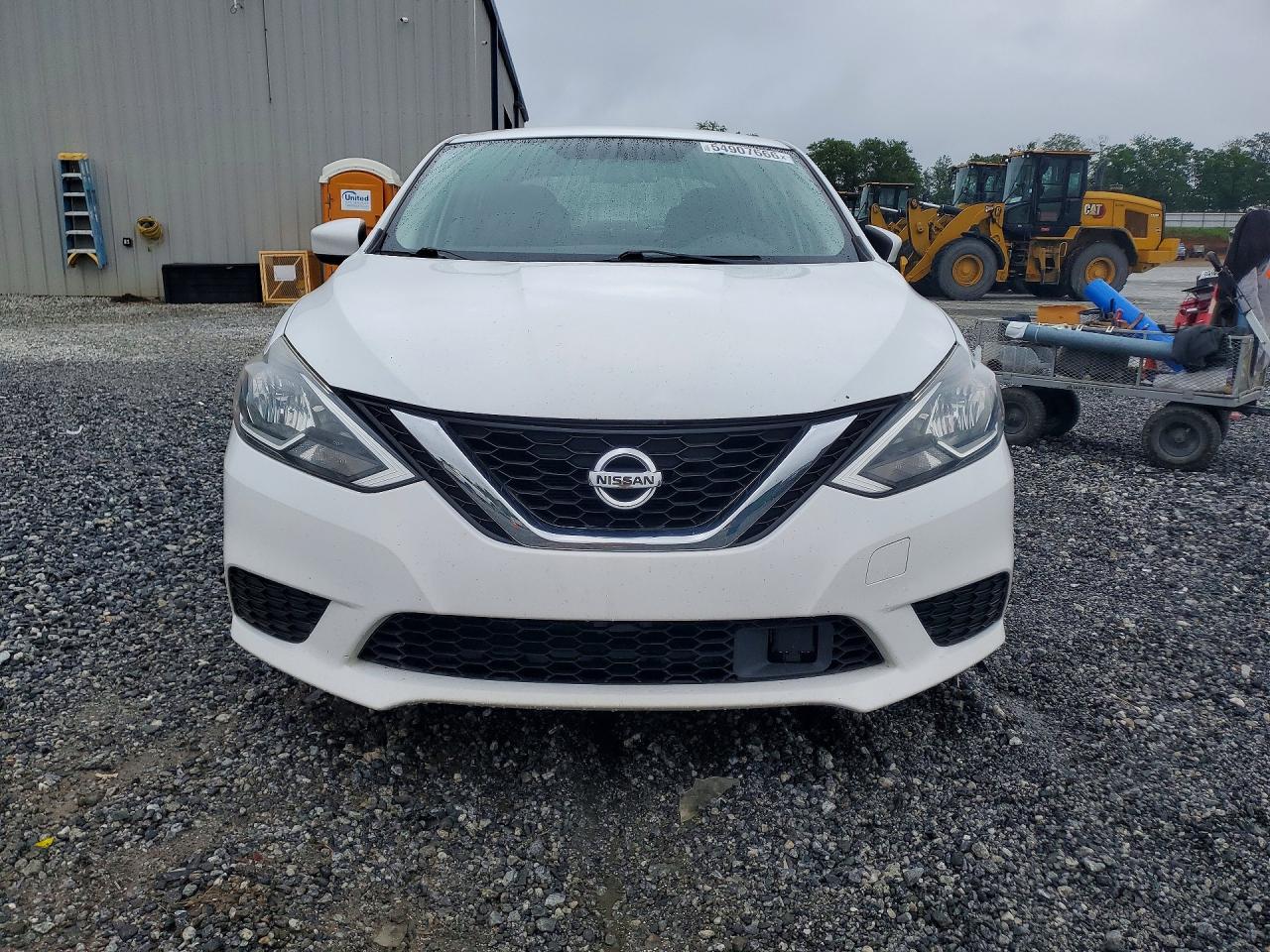 2019 NISSAN SENTRA SV photo 5