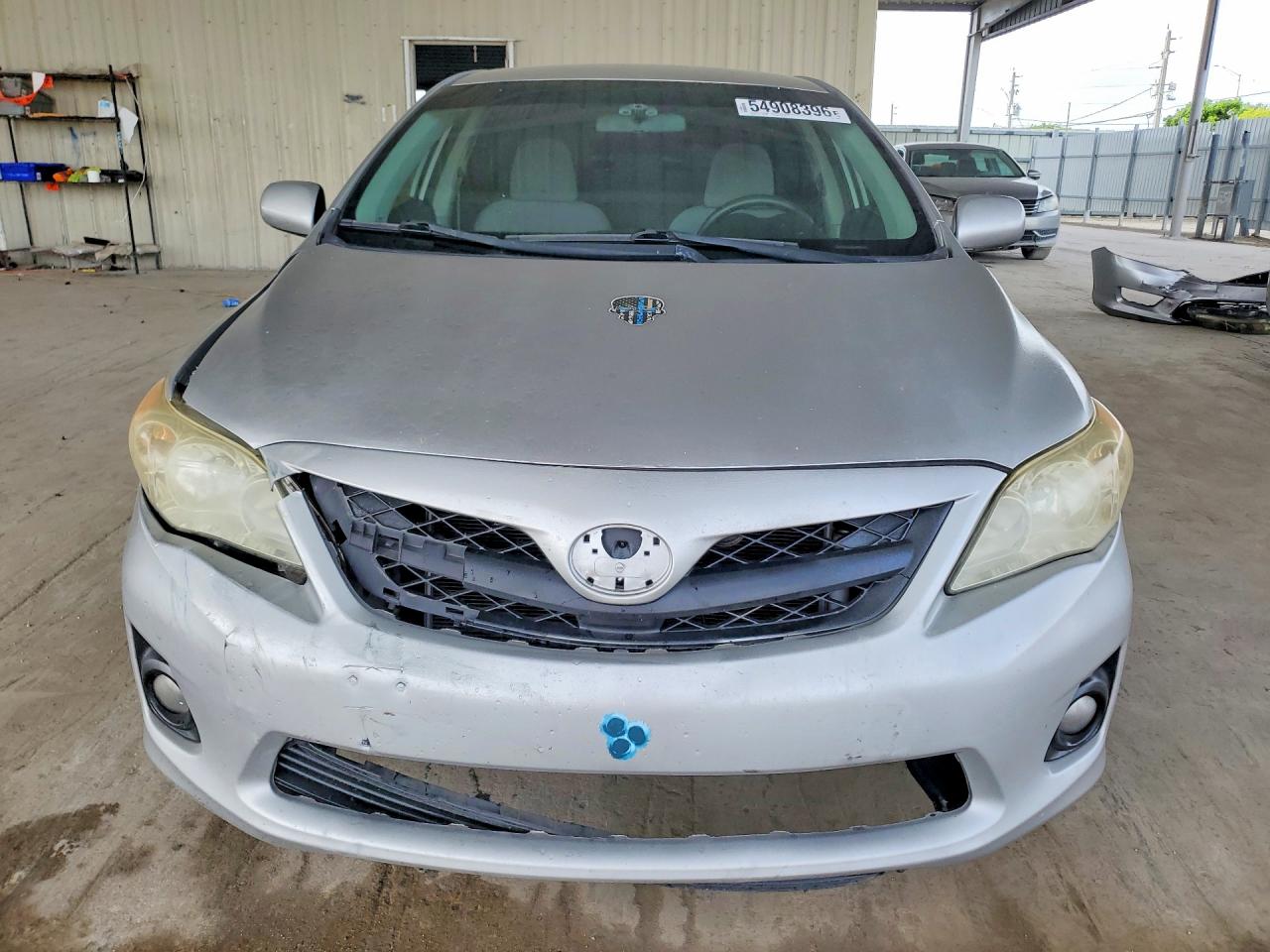 2011 TOYOTA COROLLA LE photo 9