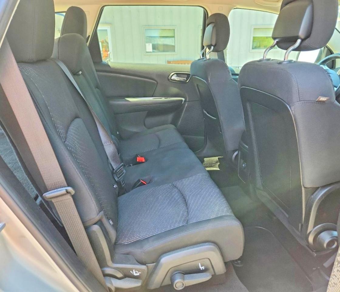 2014 DODGE JOURNEY SXT photo 21