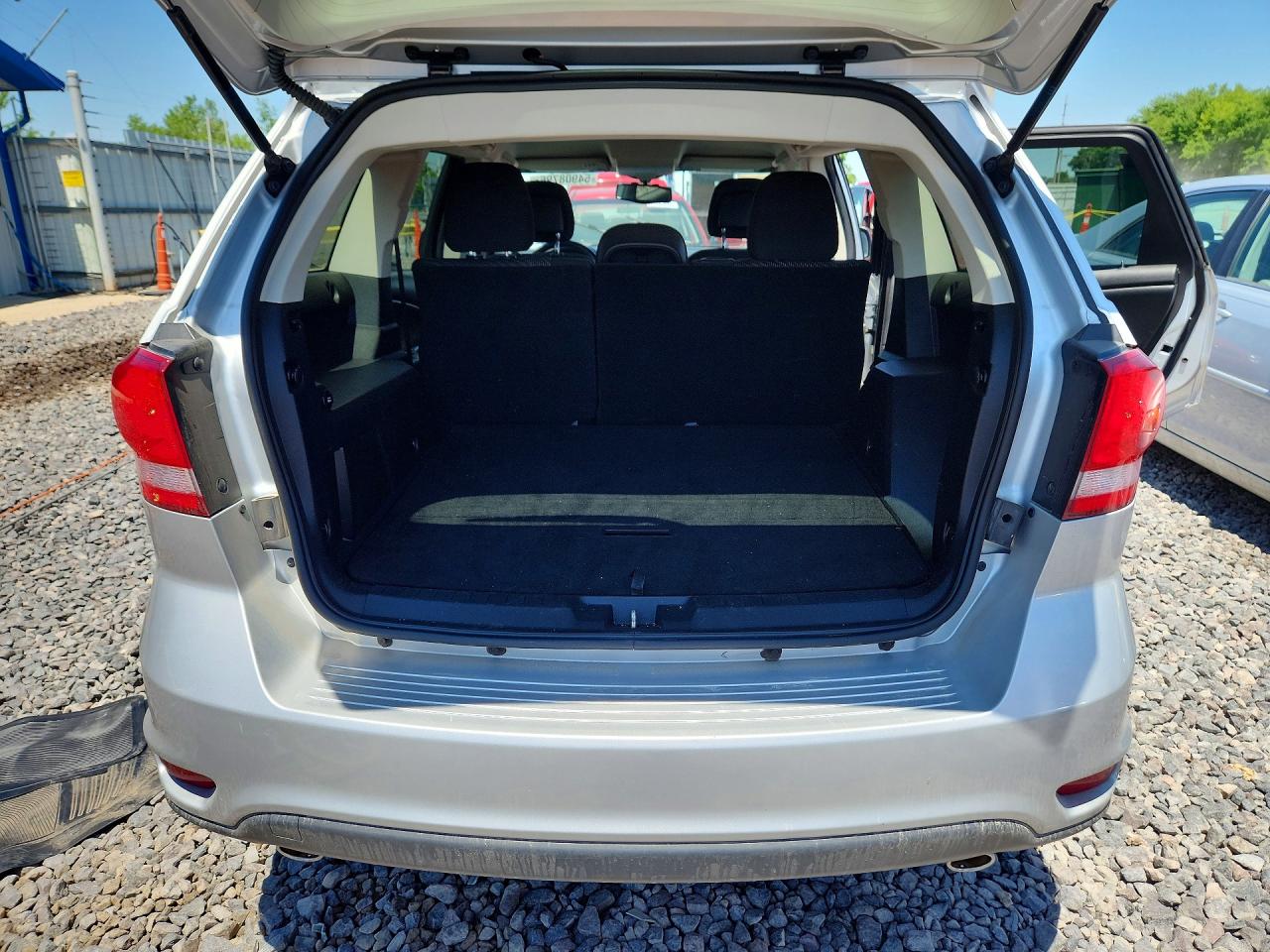 2014 DODGE JOURNEY SXT photo 11