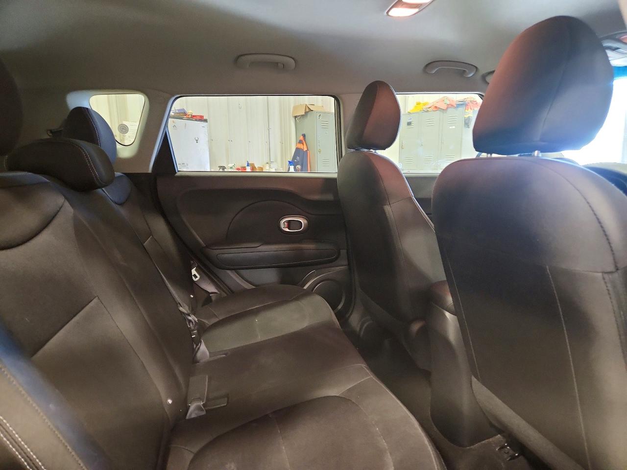 2016 KIA SOUL BASE photo 21