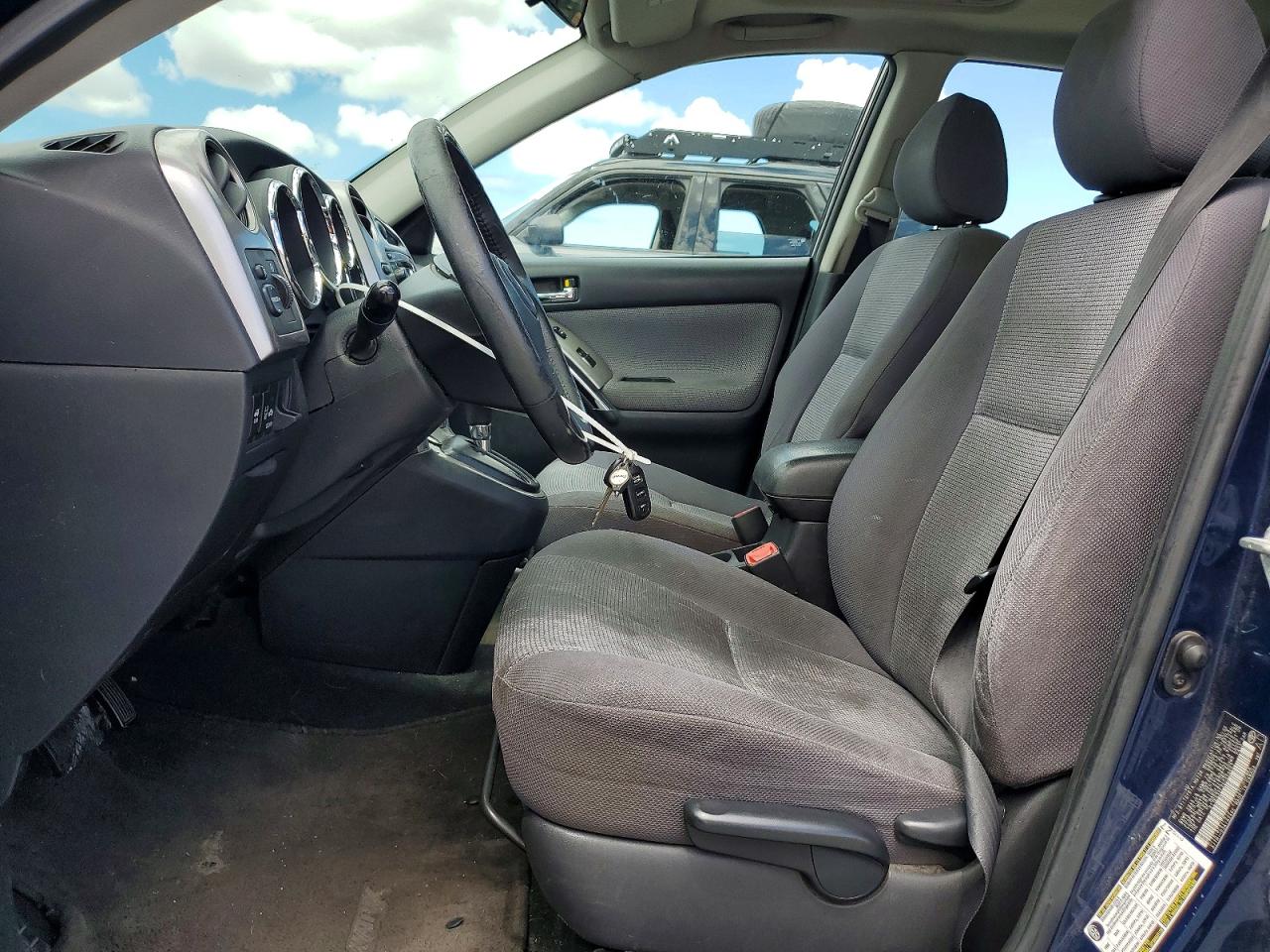 2006 TOYOTA COROLLA MATRIX XR photo 13