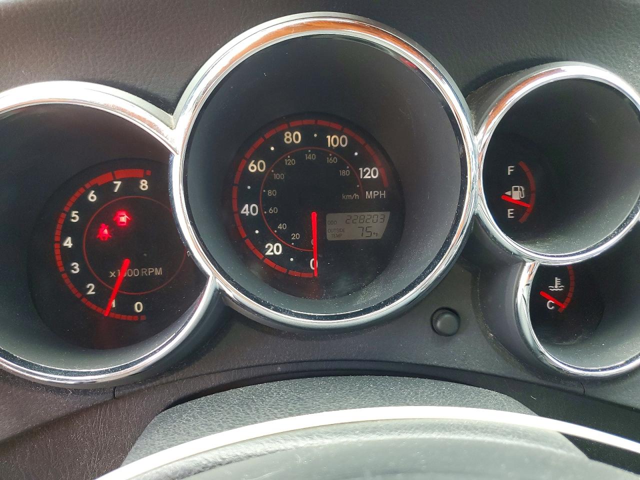 2006 TOYOTA COROLLA MATRIX XR photo 17