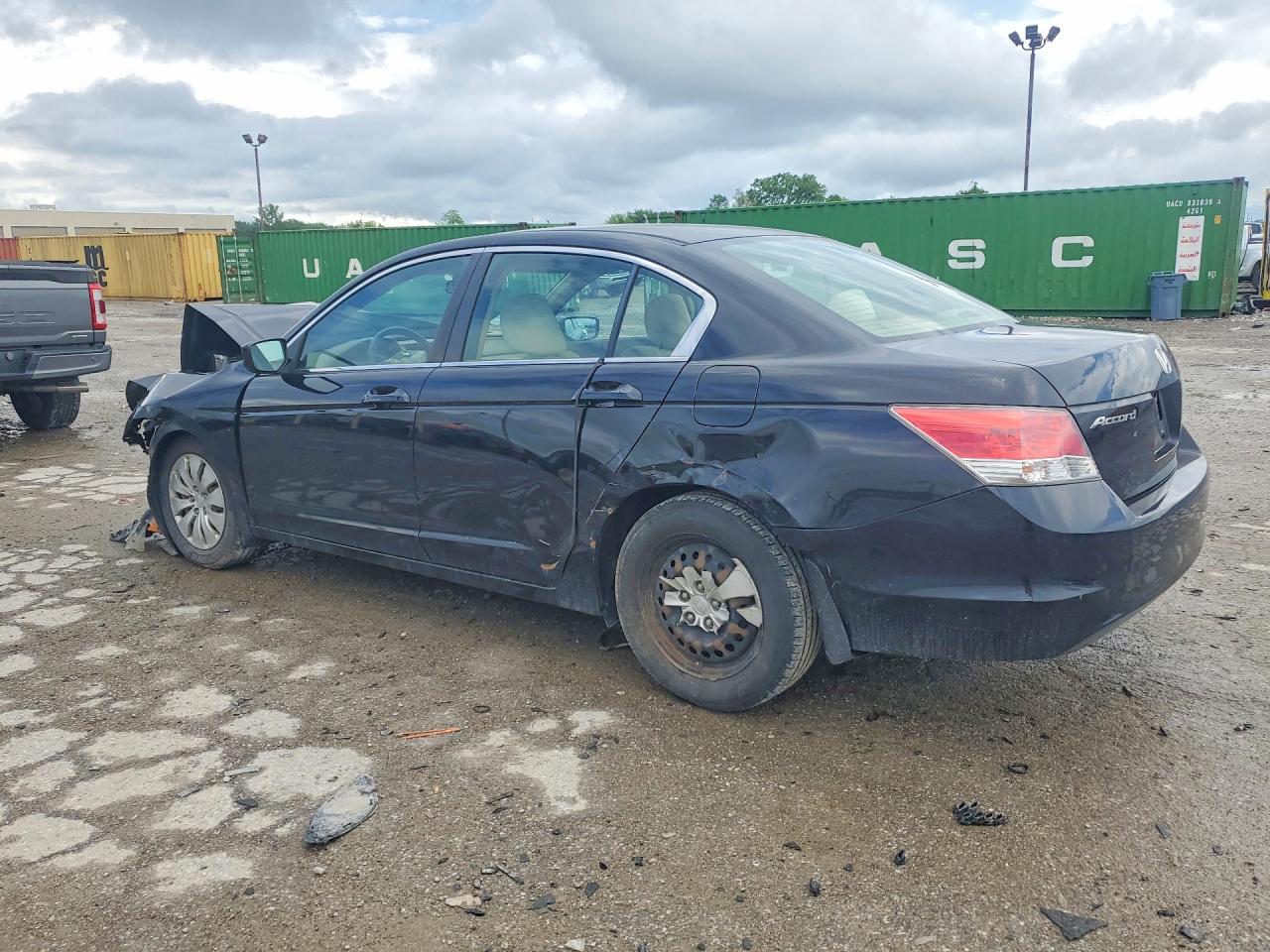 2010 HONDA ACCORD LX photo 3