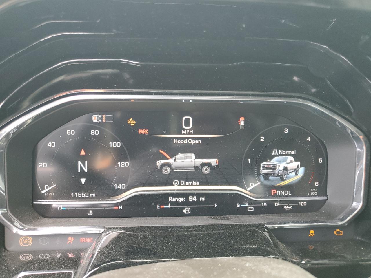 2025 GMC SIERRA C2500 SLT photo 9