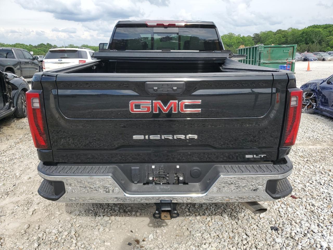 2025 GMC SIERRA C2500 SLT photo 6