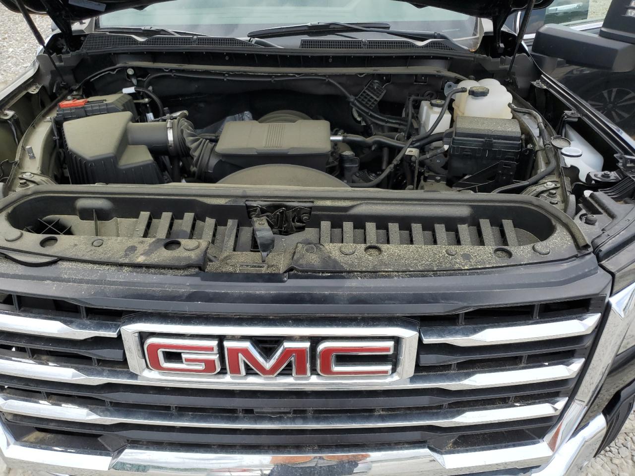 2025 GMC SIERRA C2500 SLT photo 11