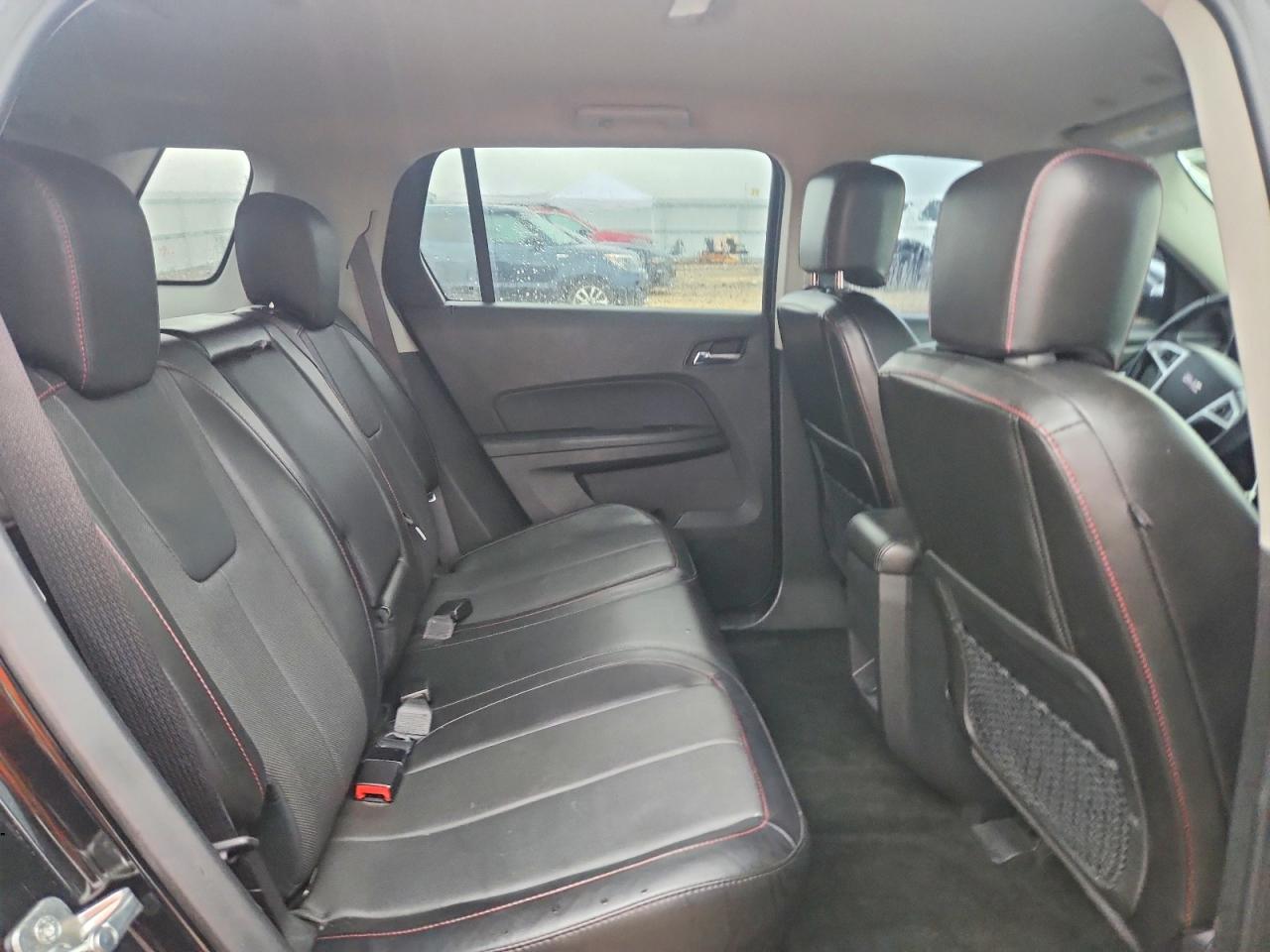 2017 GMC TERRAIN SLT photo 10
