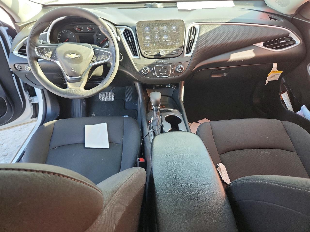 2024 CHEVROLET MALIBU LS photo 15