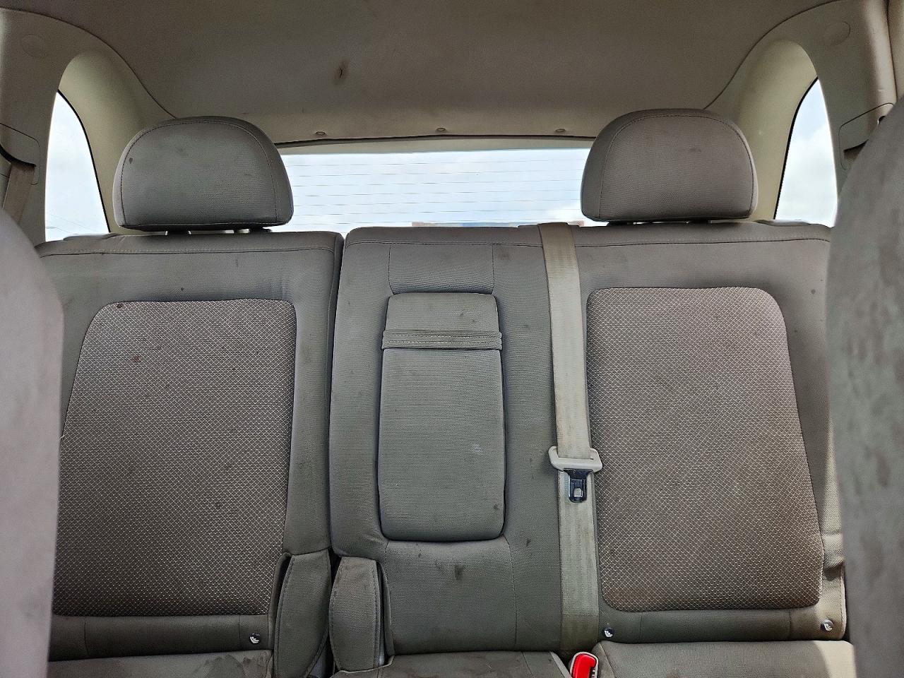 2008 SATURN VUE XR photo 19