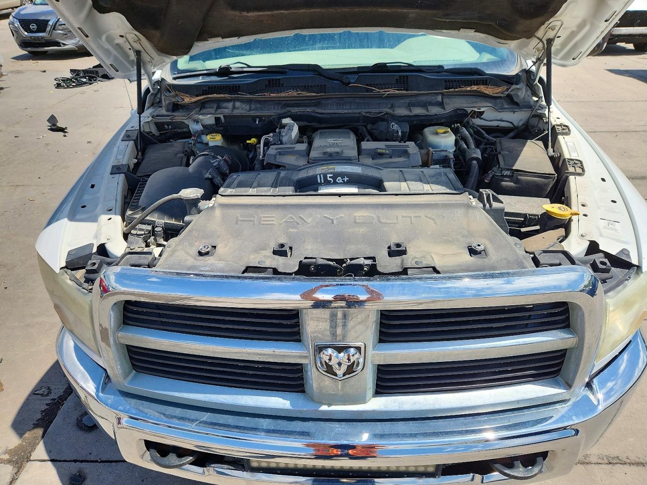 2012 DODGE RAM 3500 SLT photo 11