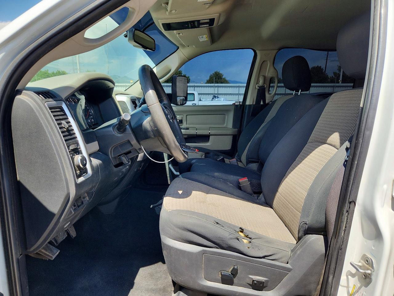 2012 DODGE RAM 3500 SLT photo 7