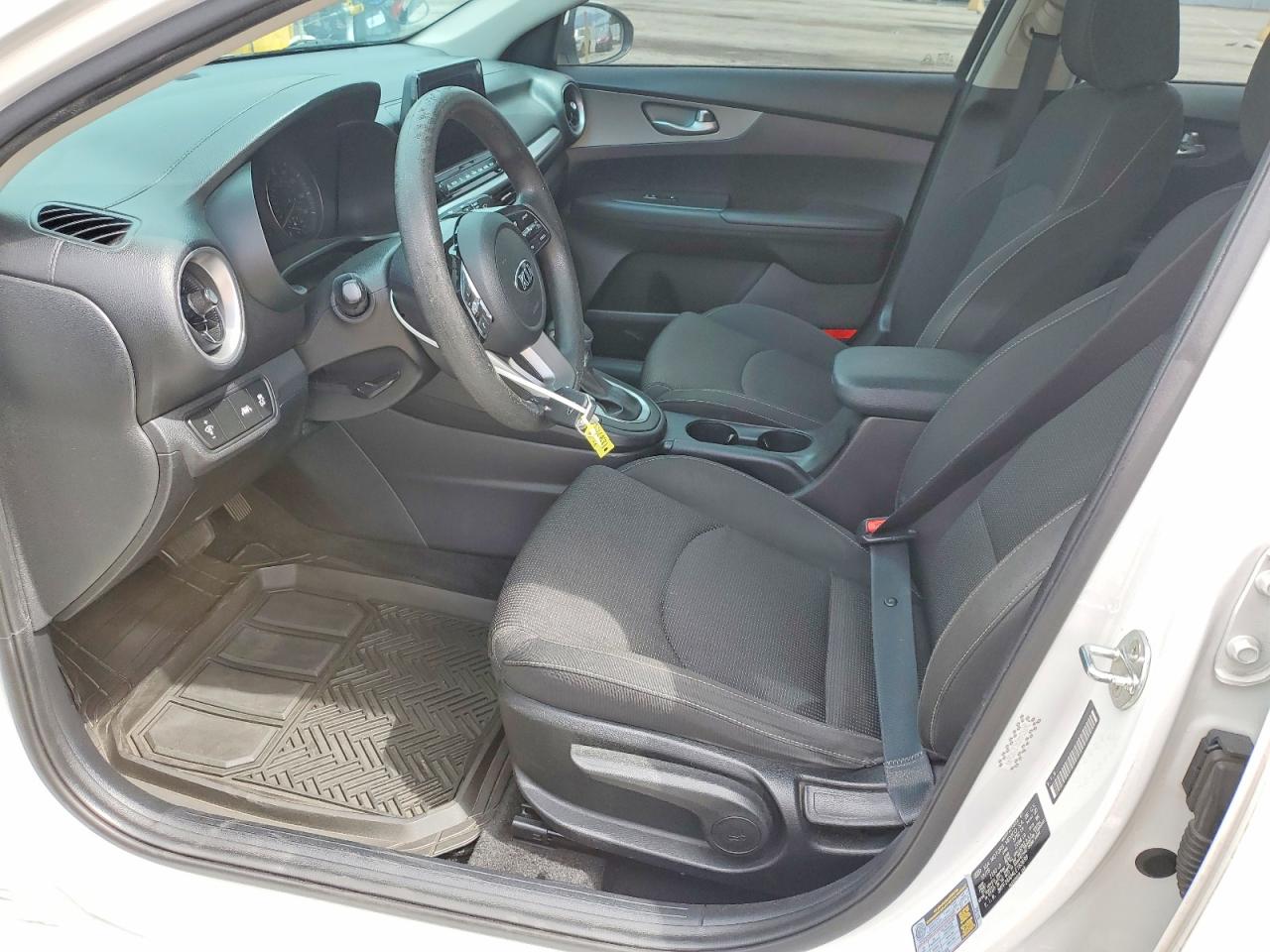 2020 KIA FORTE LXS photo 13